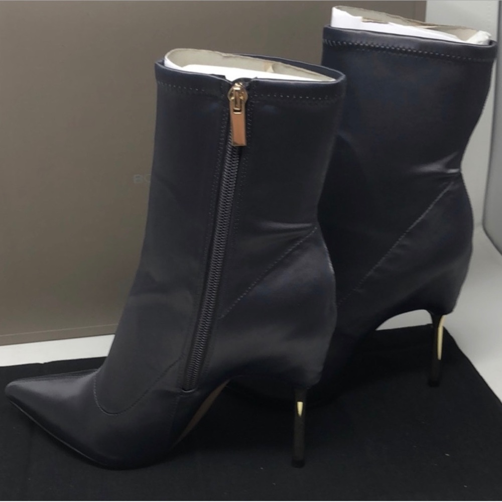 Never Been Worn BCBG MaxAzria - Picture 4 of 6